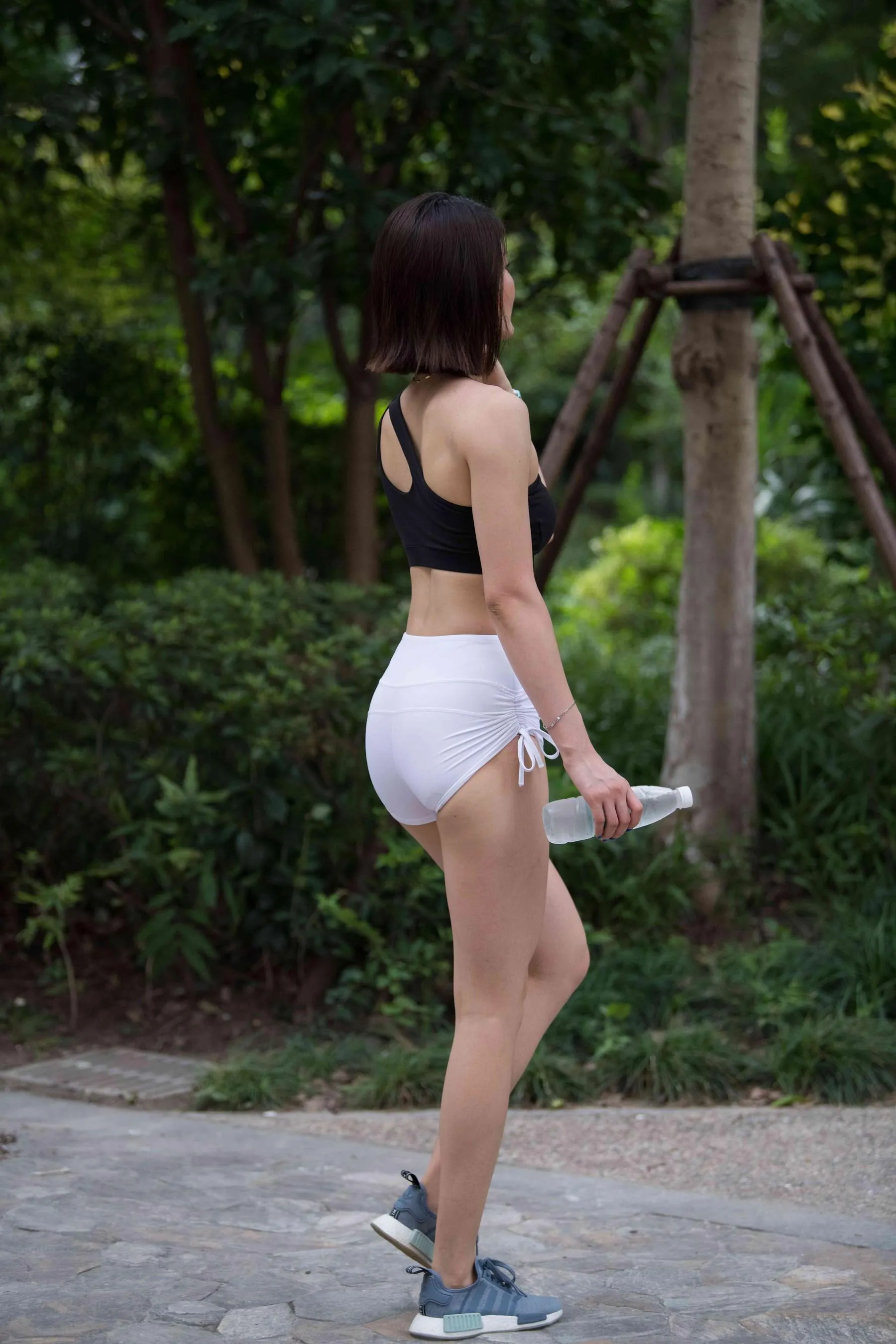 [魔镜街拍] NO.033 街拍清晨健身女神 [209P]插图2